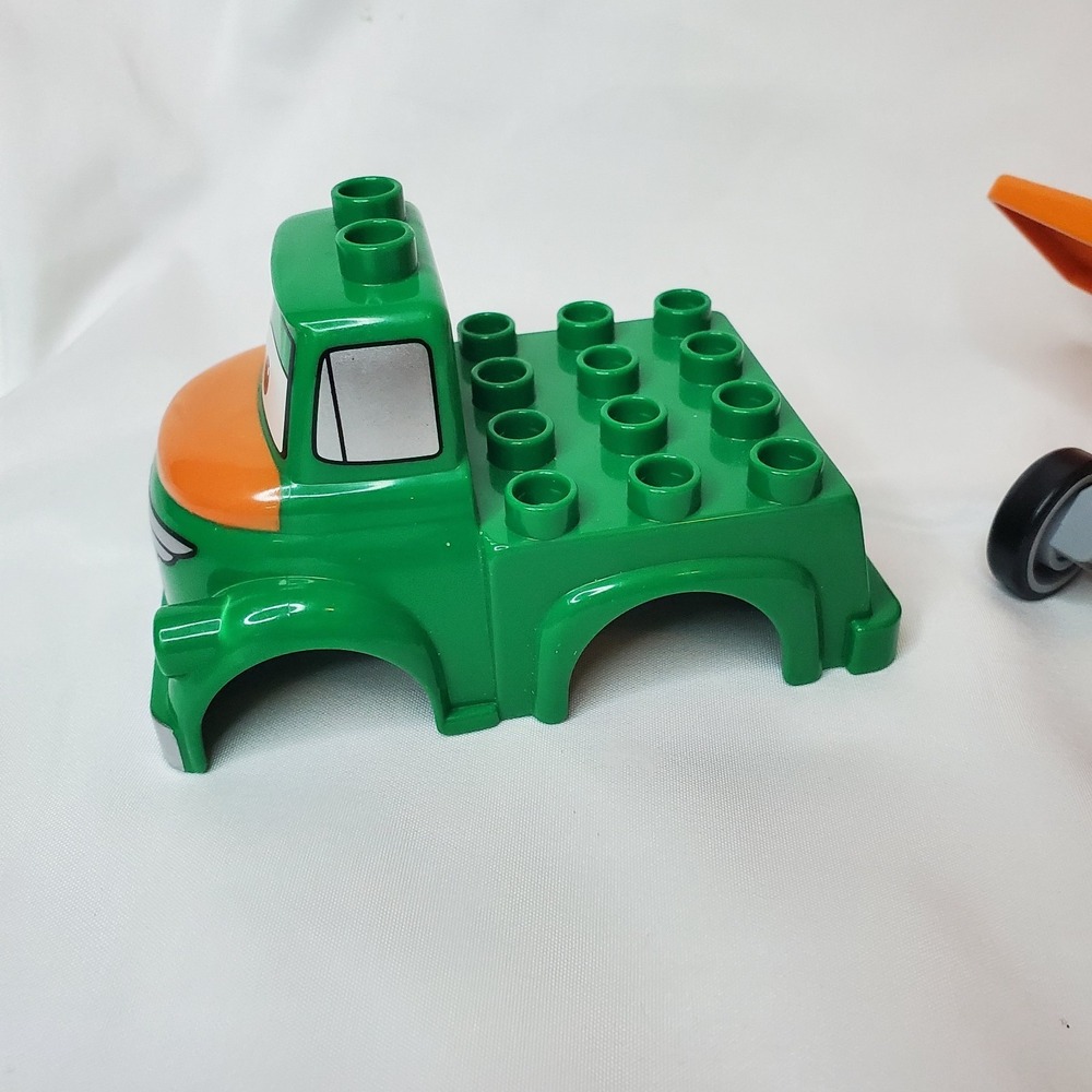 Lego Duplo Figure Disney Planes Blocks Toy DUSTY CROPHOPPER And Chug Truck - Picture 3 of 8